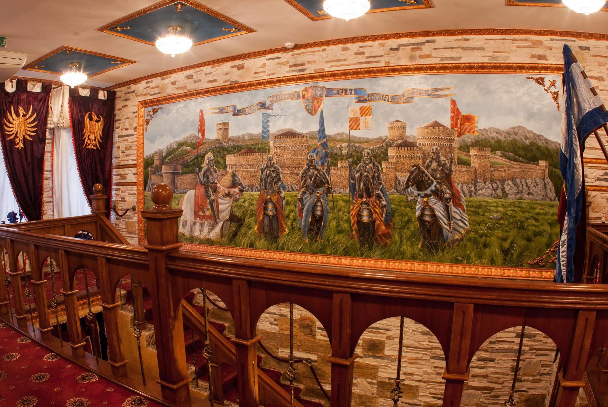 Kamelot Hotel Kiev Ngoại thất bức ảnh